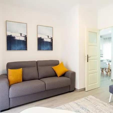 Rodrigues Family House 73 * Nazaré