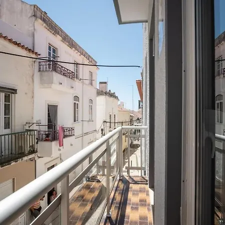 Rodrigues Family House 73 * Nazare